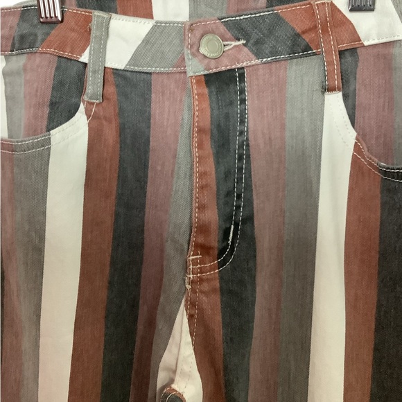 Blushing Brunette Stripe Super Flare Jeans Boho Festival WMS SZ L Five Pocket. - Picture 7 of 10